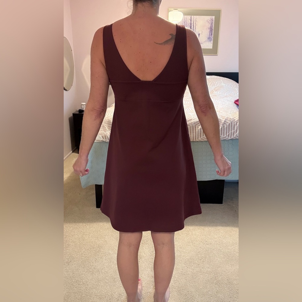 KÜHL Harmony dress with a built-in bra in a plum/ burgundy color LARGE - Picture 5 of 8